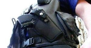 Amendă uriașă încasată de o firmă de pază pentru că a folosit agenţi necalificaţi şi fără contracte