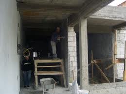 Peste 6 mii de elevi buzoieni învață în școli fără autorizație sanitară