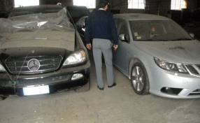 Conducea o maşină furată din Italia