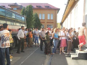 Peste 300 de persoane prezente la Bursa Locurilor de Muncă de astăzi