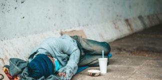 Adăpostul pentru oamenii străzii din Buzău funcţionează la capacitate maximă