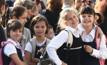 Clasa zero va fi de la toamnă atât la grădiniţe cât şi la şcoli