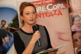 Avocatul Poporului solicitat de organizaţia Salvaţi Copiii să investigheze cazul copiilor legaţi de pătuţuri