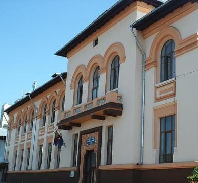 Târgul firmelor de exerciţiu la Colegiul Economic