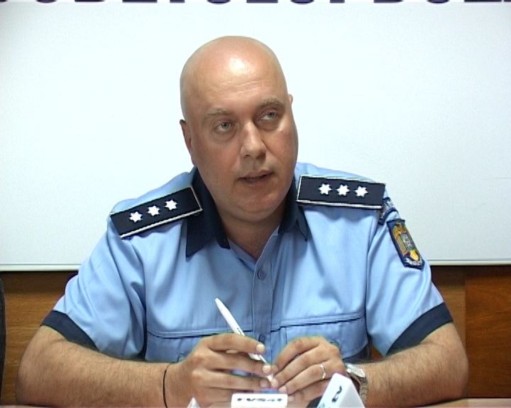 Anchetați în stare de libertate cu interdicția de a părăsi localitatea