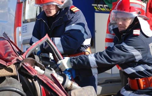 Grav accident rutier pe Soseaua Spatarului. Trei persoane au fost ranite