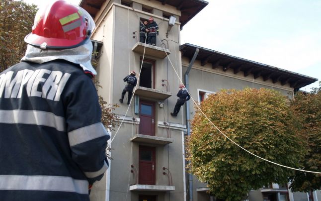 Exercitiu ISU, in centrul orasului. Se urmareste verificare timpilor de reactie in caz de situatii de urgenta