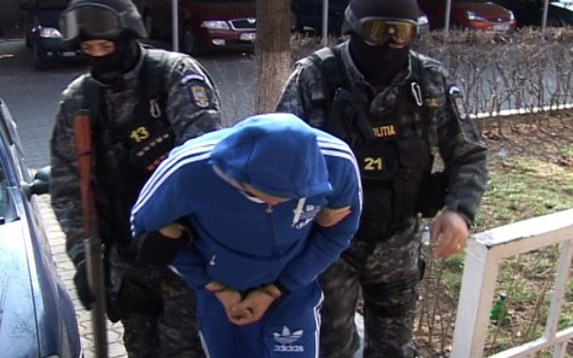 Tinere exploatate sexual de o grupare infracţională din Buzău