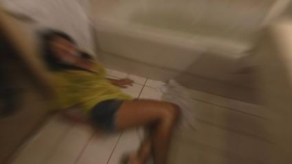 O fetita de 13 ani din Movila Banului tinuta sechestrata intr-o camera chiar de parintii sai