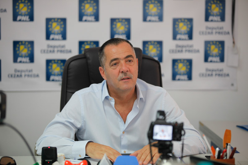 Cezar Preda: ” Klaus Iohannis e mai dur decât Traian Băsescu”