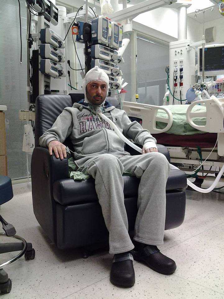 Buzoianul Cătălin Ilnițchi, rănit în Colectiv, este în afara oricărui pericol