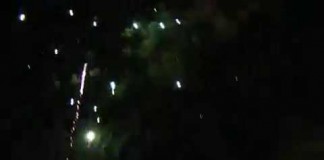 Video: Mii de buzoieni au ales să treacă în noul an în Piața Dacia