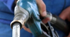 Benzina şi motorina s-au scumpit din nou