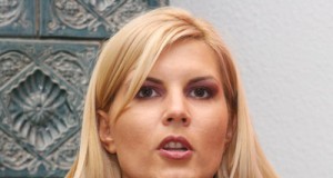 Buzoianca Elena Udrea, printre cei mai buni miniştri