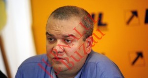 Scutaru mai vrea bani pentru Aparare