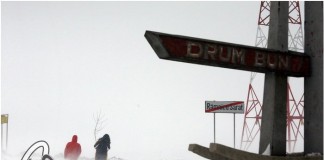 Iarna s-a intors in forta si a adus o serie de probleme in trafic. Masini si autobuze blocate pe sosele, de viscolul si zapada din ultimele ore