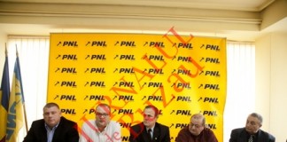 Fruntasii liberali ii arata pisica lui Cezar Preda