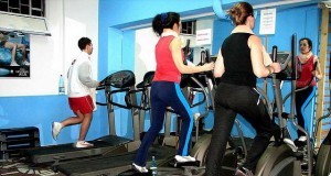 După ce sărbatorile de iarnă au trecut, femeile dau fuga la sălile de fitness