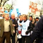 Dascălii buzoieni pe picior de grevă