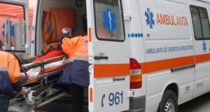 Caz șocant. O femeie gravidă în luna a șaptea s-a aruncat de la etajul 2 al blocului în care locuia