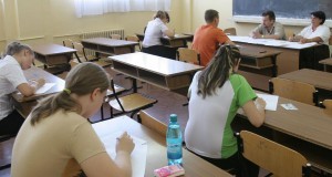 Bacalaureatul 2012 continuă luni cu probele de competențe digitale