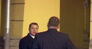 Coincidență sau nu. Constantin Boșcodeală a dat nas în nas cu Cristi Bâgiu cu câteva minute înainte de sosirea lui Crin Antonescu