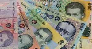 Pensionarii îşi vor primi CAS-ul în tranşe. Trei rate înapoiate anul acesta, restul în 2013