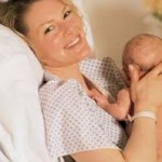 Indemnizaţiile pentru creşterea copilului ar putea creşte cu 15 %. Dacă se vor găsi fonduri, spune ministrul muncii