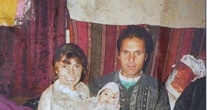 Crimă oribilă în Smeeni. O femeie a fost înjunghiată apoi decapitată de soţul său (video)