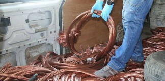 Peste 4.600 kg de cupru ridicate pentru cercetari