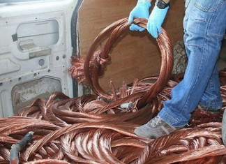 Peste 4.600 kg de cupru ridicate pentru cercetari