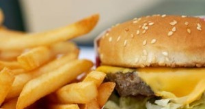 Nu suntem pregatiti sa platim o noua taxa: cea pe fast-food