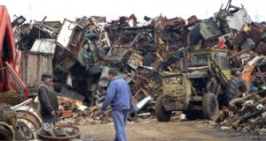 Evaziune fiscală de peste 600.000 de lei, din comercializarea deşeurilor feroase