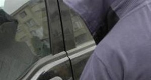 Cercetat in 12 dosare, pentru furt calificat