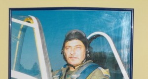 A decolat către ceruri. Pilotul buzoian Victor Huci a murit aseară la Spitalul Floreasca