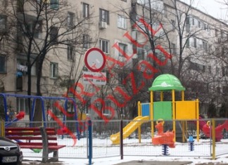 Primaria a inceput reabilitarea locurilor de joaca de cartier