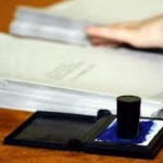 9251 de buzoieni cu acte de identitate expirate s-au regăsit pe listele electorale permanente de la referendumul din 29 iulie