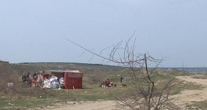 Aruncati in voia sortii