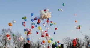 Zeci de buzoieni au marcat Ziua Părinţilor de Îngeri