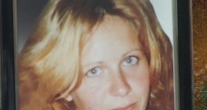 Video: Maria Anitoiu, femeia impuscata de sotul ei, a fost inmormantata azi in localitatea natala