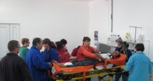 Ameninţarea sau lovirea medicilor şi a personalului medical va fi pedepsită