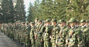 Mâine este ultima zi în care tinerii se pot înscrie la şcolile militare