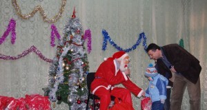 Polițiștii urcă pe scenă astăzi într-un spectacol dedicat angajaților instituției și familiilor acestora