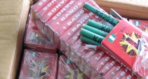 Peste o mie de articole pirotehnice, transportate ilegal cu o camionetă