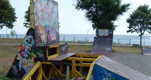 Accident stupid în Parcul Tineretului. Un adolescent de 16 ani a murit după ce s-a aventurat cu bicicleta pe pista de role