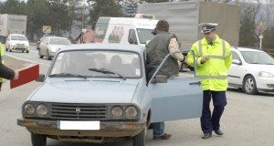 200 de poliţişti angrenaţi în acţiuni în întreg judeţul