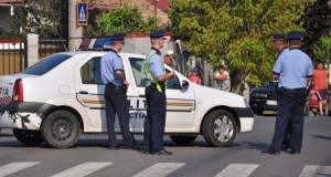 Peste 300 de poliţişti, la datorie de Sfânta Maria