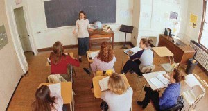 Sindicaliştii din învăţământ, obligaţi să revină la catedră