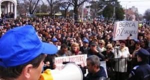 20 de profesori buzoieni pichetează vineri Ministerul Educaţiei