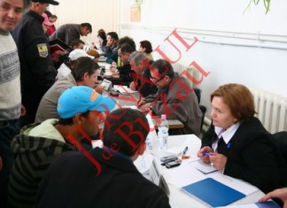 Efectivul de salariati la Buzau in scadere cu 10.000